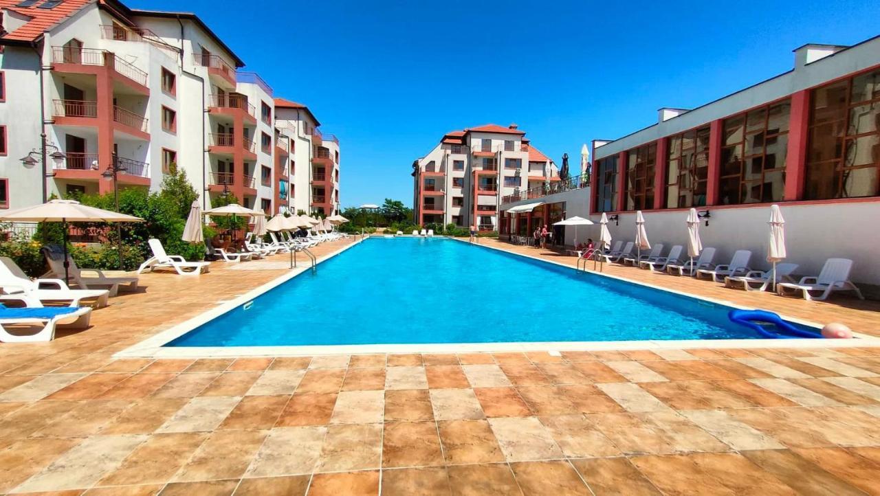 Tindaya Apartments Aheloy Buitenkant foto